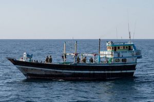 Kraljevska mornarica presrela plovilo s drogom vrijednom 11 milijuna dolara