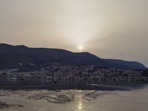 STIGLA SAHARSKA PRAŠINA Narančasto nebo iznad Dalmacije