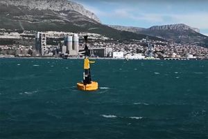 Predstavljena oprema za sprječavanje onečišćenja mora u Kaštelanskom zaljevu