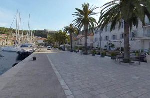 Porazbijao ugostiteljski objekt na Hvaru