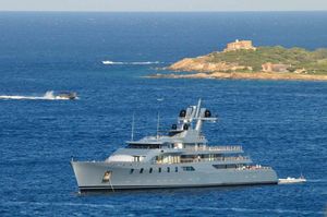 Nakon 12 dana “tišine” ponovno poznata lokacija luksuzne jahte drugog najbogatijeg Rusa