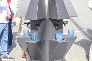 Na riječkom lukobranu postavljena Riječka Rotary špina
