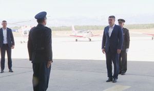 Milanović na dodjeli letačkog znaka vojnog pilota HRZ: “Vi ste nasljednici hrabrih među najhrabrijima”