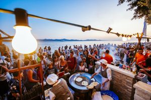 NOĆ PUNOG MISECA Nakon dvogodišnje stanke na zadarsku rivu vraća se omiljena manifestacija!