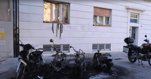 U Splitu u požaru izgorjeli motocikli, policija istražuje je li požar podmetnut