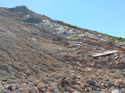 MASLINIK ILI OPASNO ODLAGALIŠTE? Tvrde da sade masline, ali slike govore drugačije: "Nasipavaju se ogromne količine garađevinskog materijala"