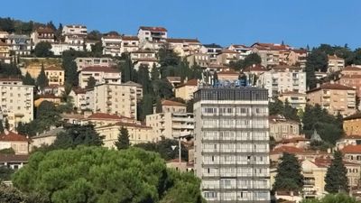 Ustavni sud prelomio: Porez na nekretnine u skladu s Ustavom, odbijene sve tužbe