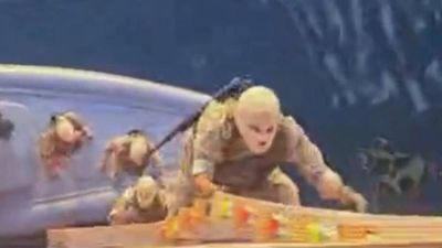 POGLEDAJTE TRENUTAK ZAPLJENE Iranska garda objavila dramatičnu snimku upada na brod MSC Epaminondas!