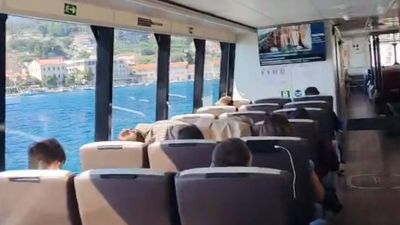 "ŠTO SVE STANE U OBRAZ?" Ogorčena otočanka o kaosu u splitskoj luci: "Bolesni ljudi čekaju, a katamaran nam 'kradu' oni koji su dobili svoje linije"