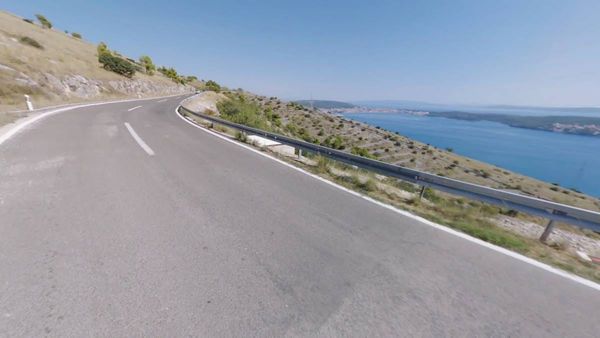 Na cesti kod Trogira poginula osoba