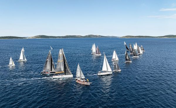 JUBILEJ NA OTOKU KORALJA: Zlarinska regata krstaša po 22. put okuplja najbolje jedriličare