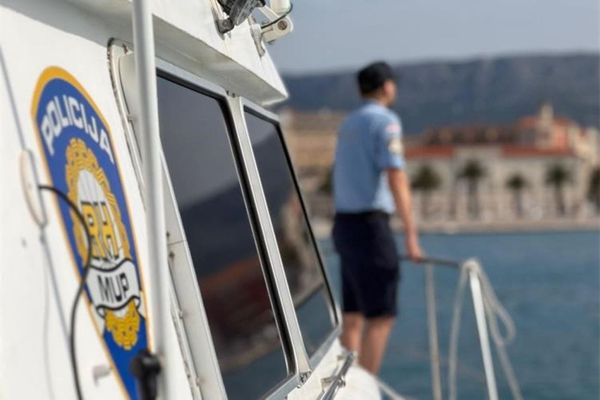 U proteklih tjedan dana na splitskom plovnom području sankcionirano ukupno 70 prekršaja