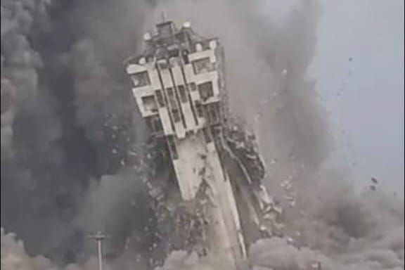IRAN Srušen toranj za kontrolu morskog prometa, brodari ponovno izbjegavaju Hormuz
