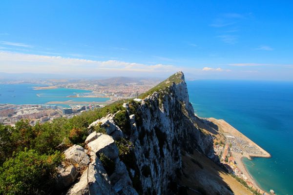 POVIJESNI SPORAZUM Ukinuta granica između Španjolske i Gibraltara