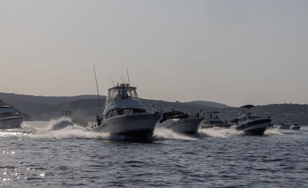 RIBOLOVNA SENZACIJA Adriatic offshore tuna championship prvog dana u prvi plan ističe 15 - godišnju  djevojčicu!