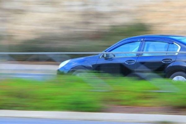 Pulom vozio 175 km/h, ograničenje bilo 50 pa sve objavio na društvenim mrežama