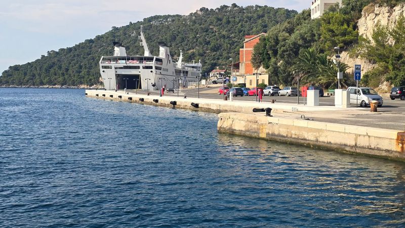 UBLI Rekonstruirana luka! Ministar Bačić: "Svaki euro uložen u otoke stostruko se vraća"