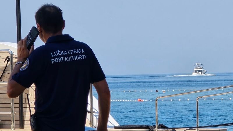 Skandal na graničnom prijelazu u Cavtatu: Tko to reketari nautičare na carinskom gatu?