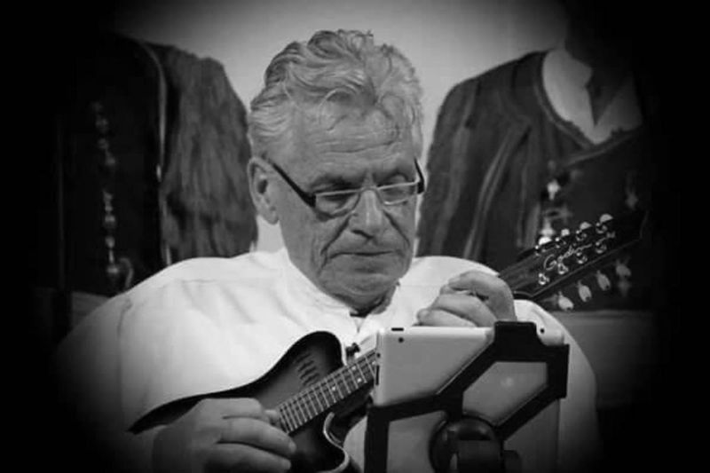 Najpoznatija šibenska klapa oprašta se od svog člana: "Pola svog Murtera naučio je svirati..."