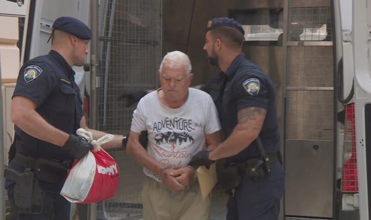 Istražni zatvor za tipa koji je na Ugljanu nožem napao policajku