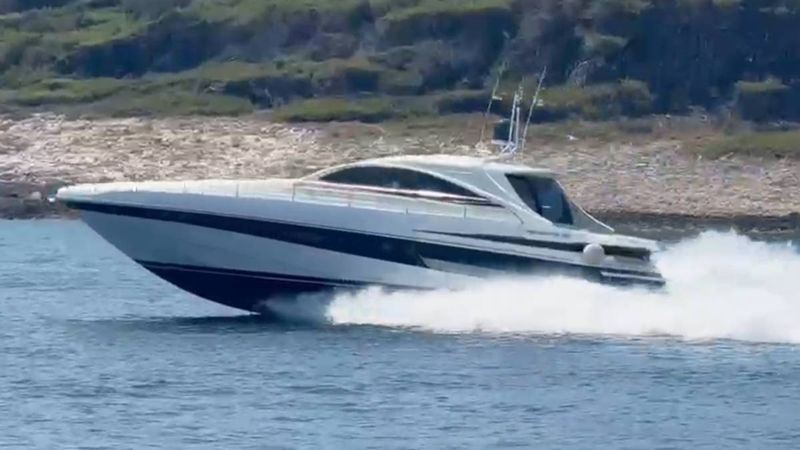 VIDEO: ONI SU OPASNOST NA JADRANU Pogledajte što nautičari rade tik uz obalu blizu Hvara!