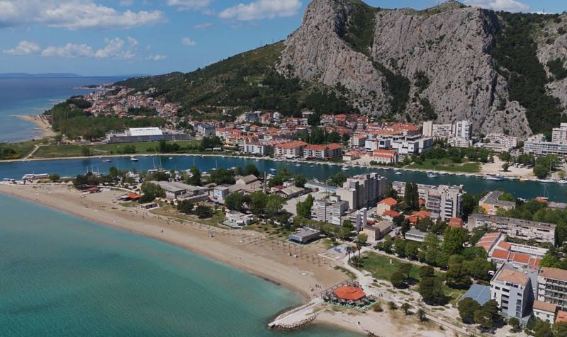 Nakon vatrene buktinje, prijeti im nova opasnost - Sugrađanima se obratili iz Grada Omiša