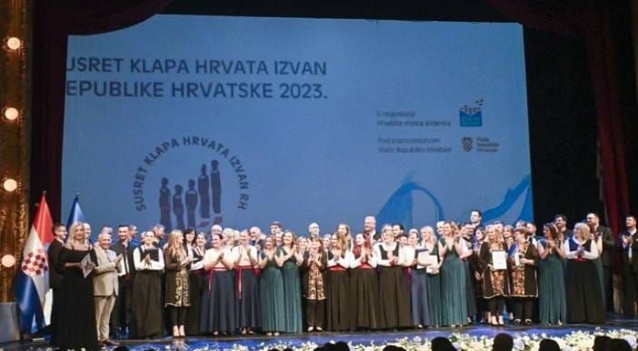 SPLIT 4. Susret klapa Hrvata izvan Republike Hrvatske: "Neki su došli zapjevati iz dalekog Buenos Airesa"