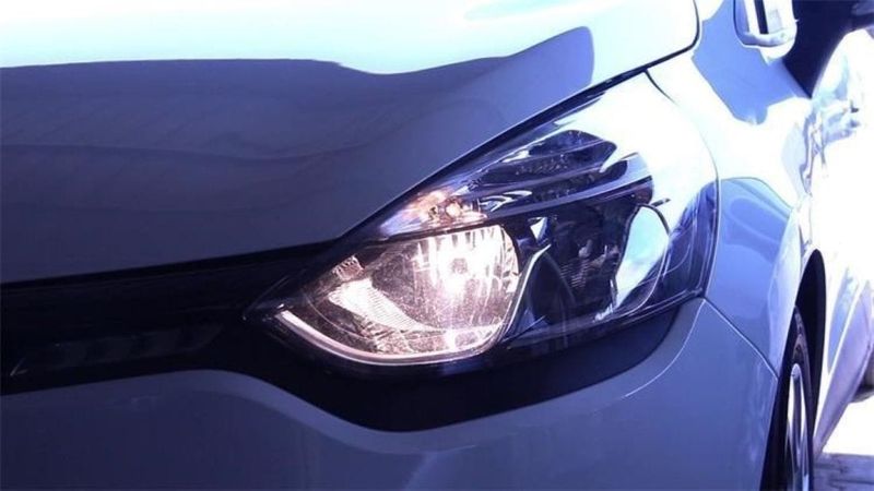 Od 1. studenog do 31. ožujka obvezna vožnja motornih vozila s upaljenim svjetlima