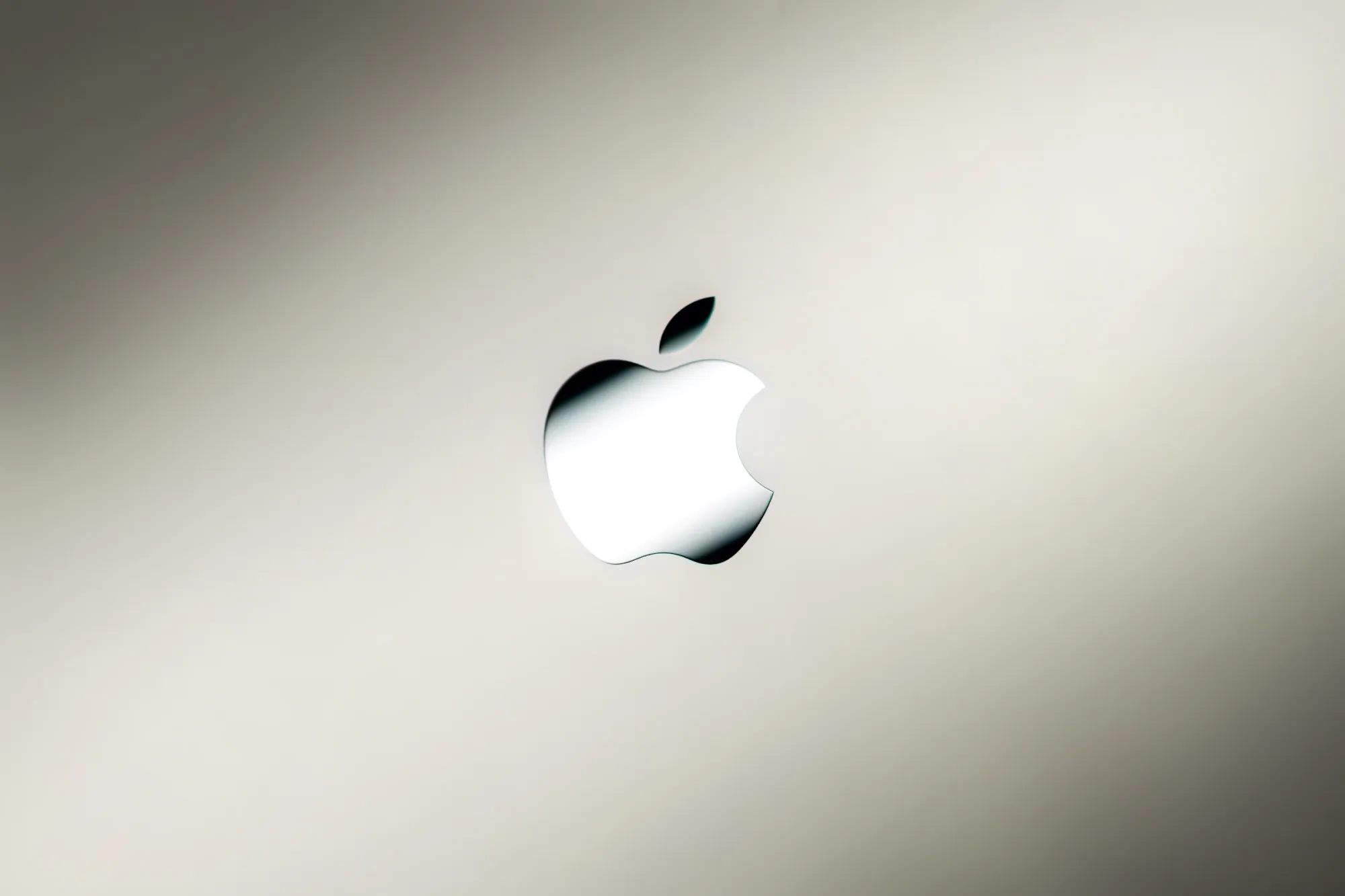 Como digitar o símbolo da maçã da Apple no iPhone ou iPad