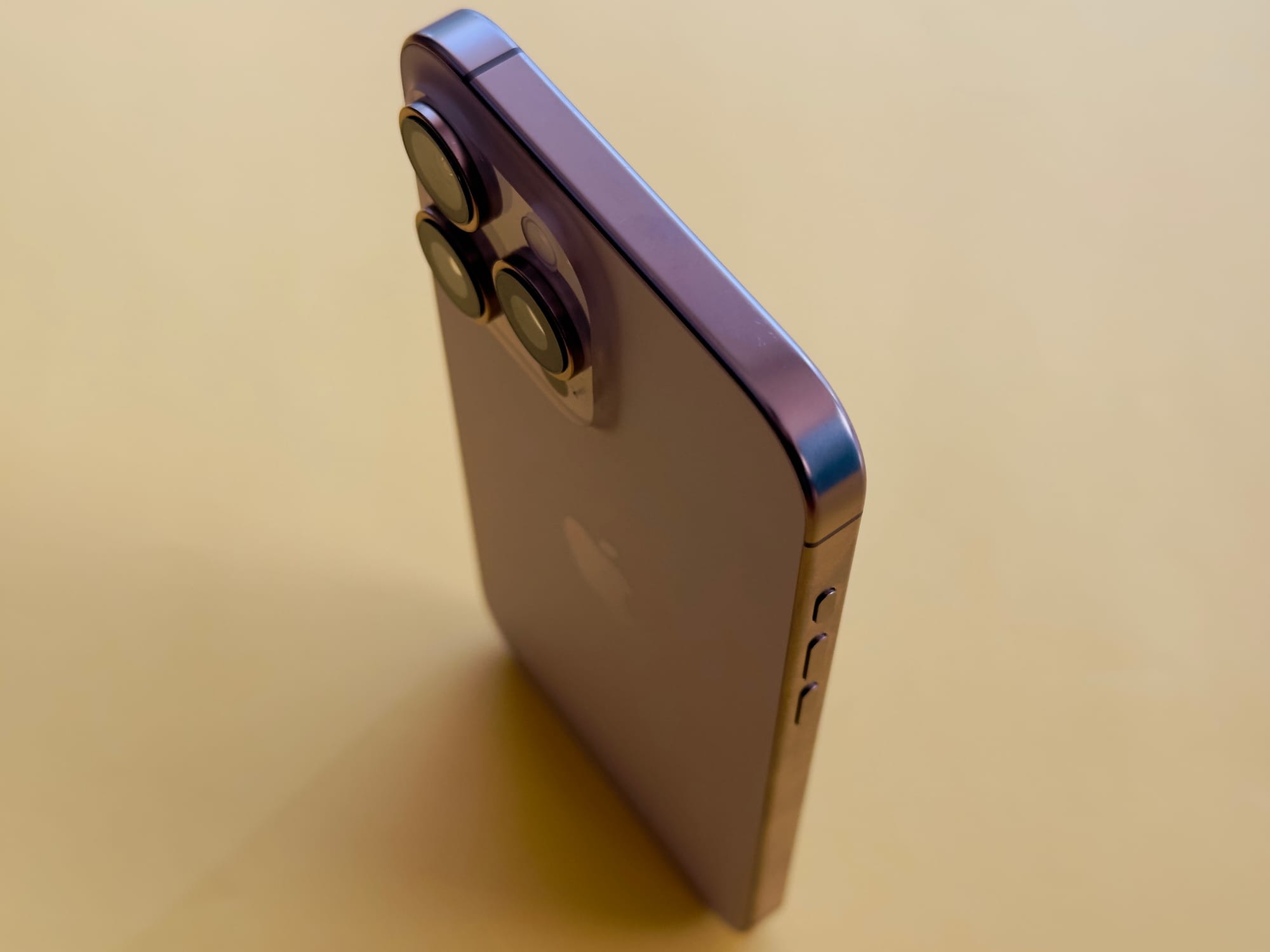 iPhone 16 Pro ainda vale a pena em 2026? Sim, mas...