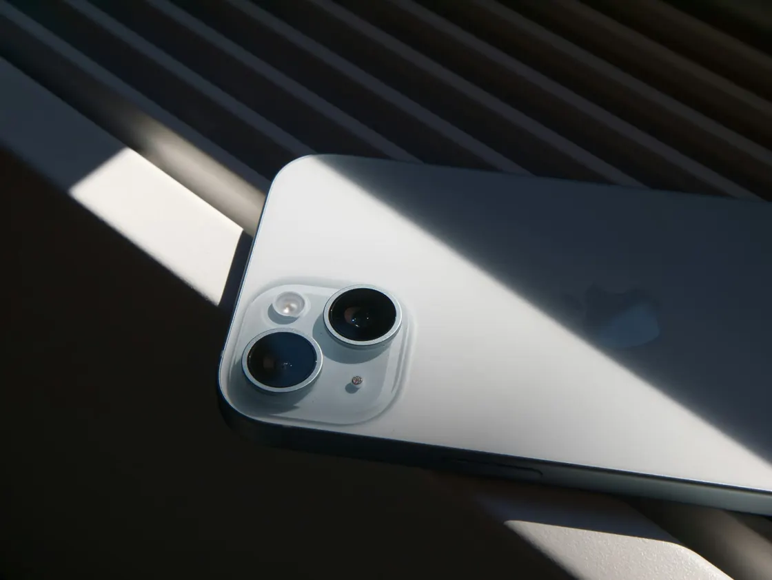 iPhone 15 - Ainda vale a pena em 2026?