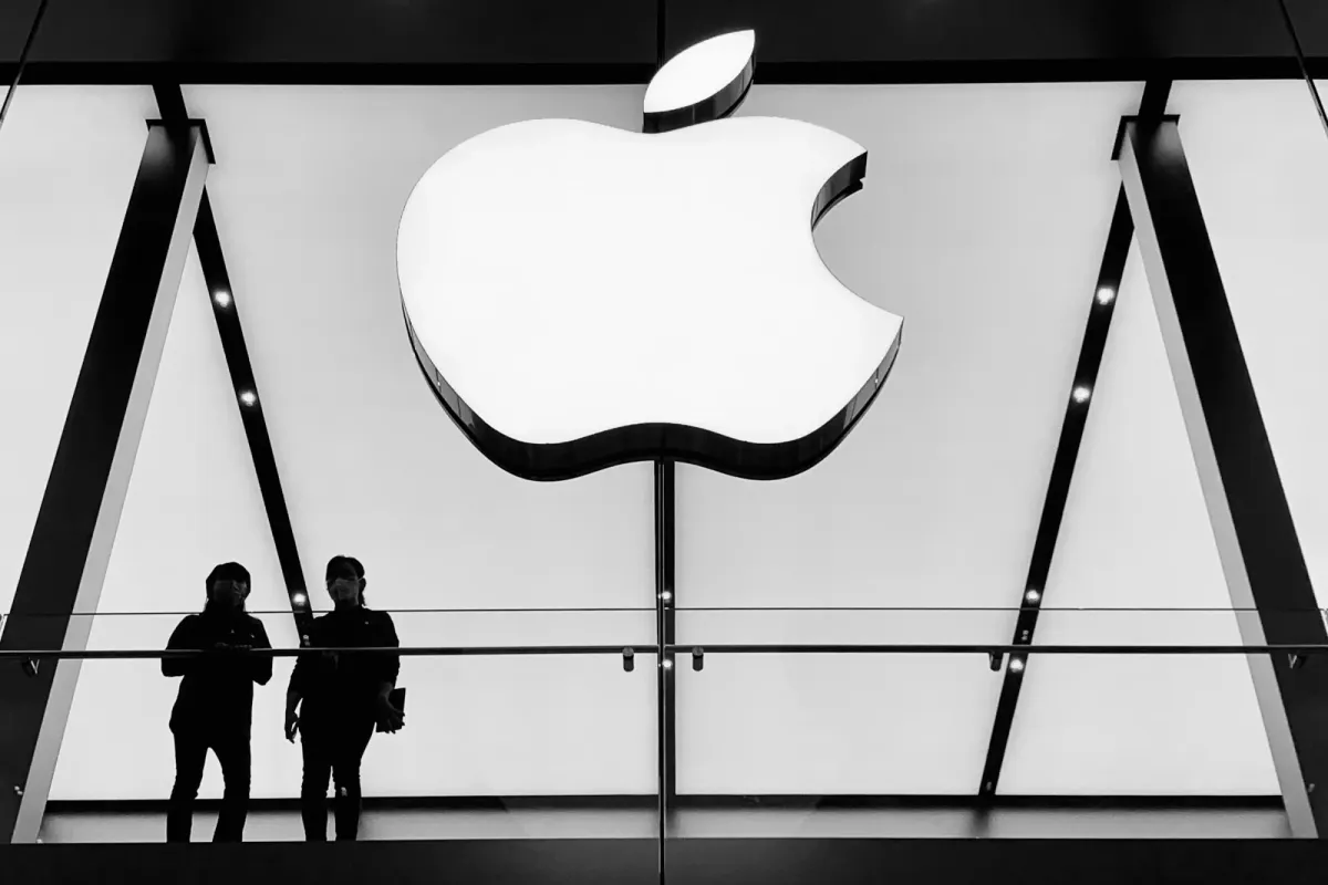 DECO avança com ação judicial contra a Apple. Eis o porquê