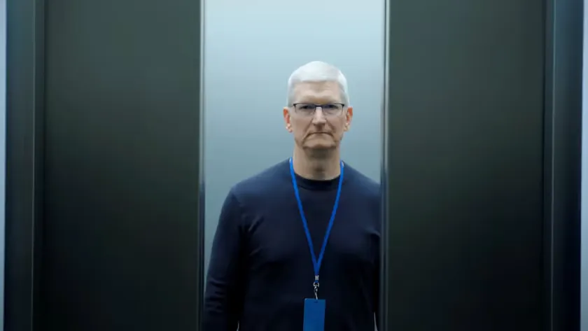 Tim Cook como nunca antes visto: Funcionário... na Lumon Industries!