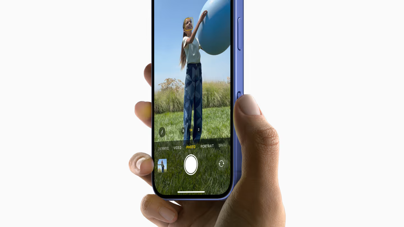 Como desativar o controlo da câmara no iPhone 16?