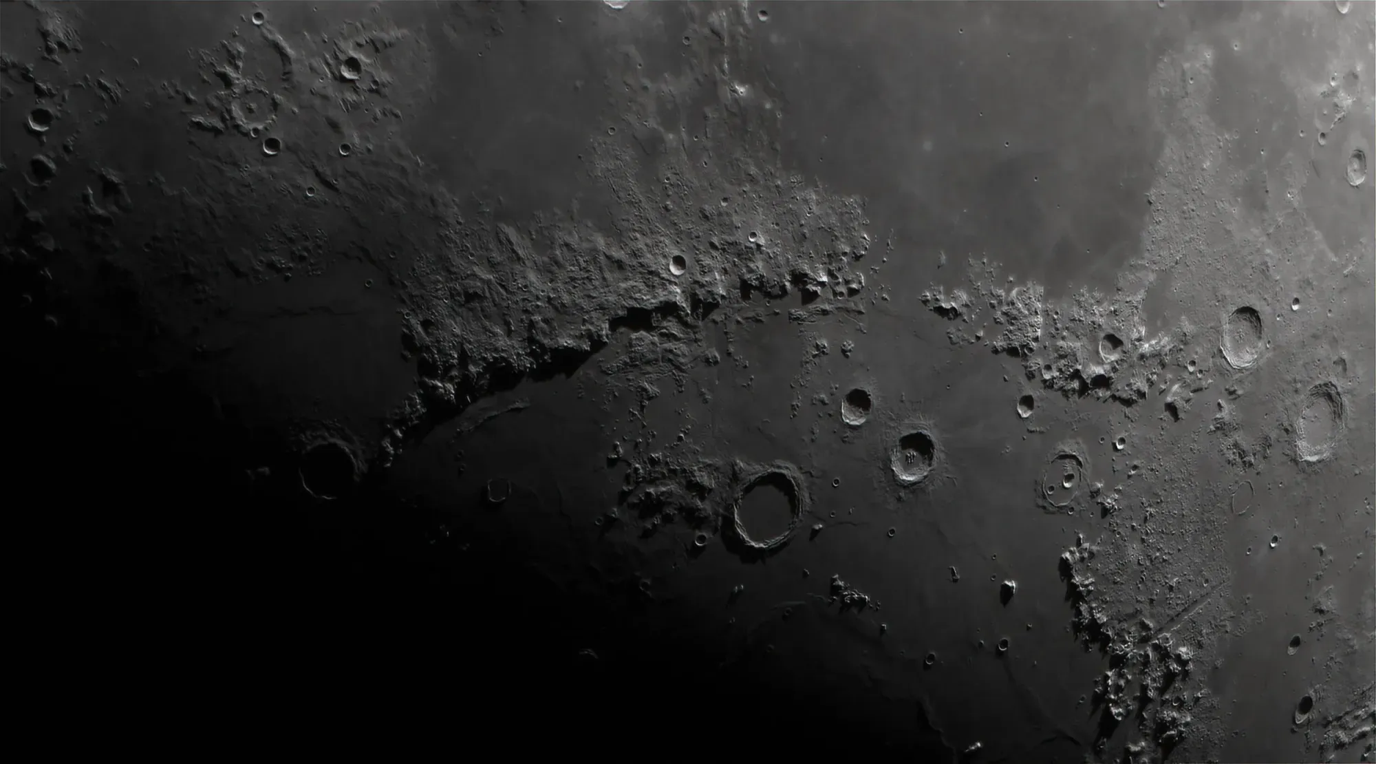  Montes Apenninus with Topaz AI Denoise and Sharpening. These results are impressive. 