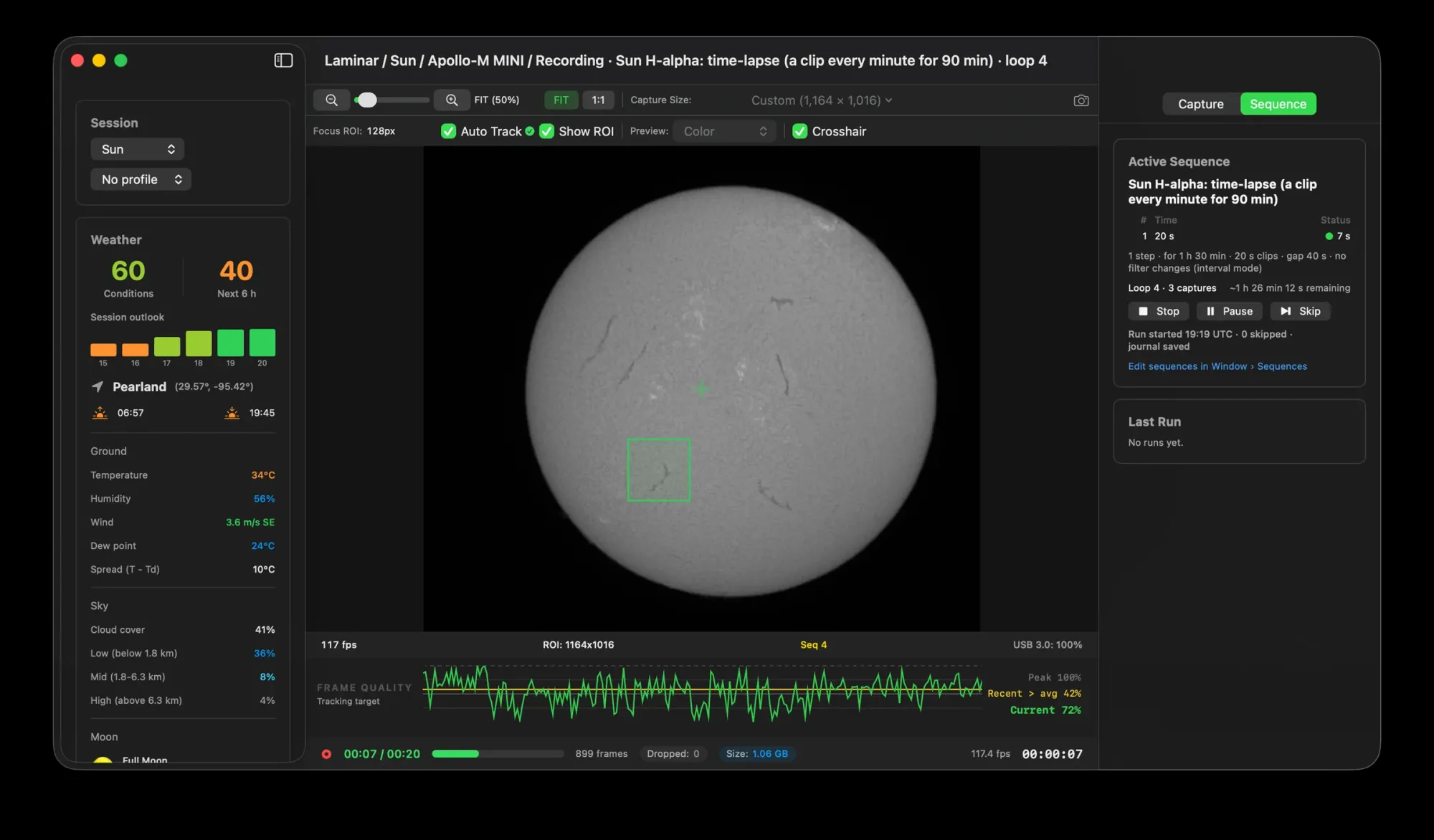 Laminar on a MacBook Neo recording the Sun in hydrogen-alpha at 117 frames per second, with surface tracking, the frame quality graph, zero dropped frames and a 90-minute solar time-lapse sequence running