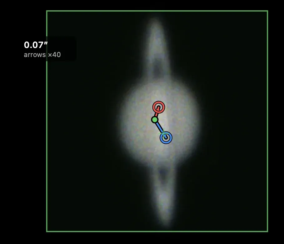 Saturn in Laminar's preview with the ADC overlay: red and blue markers close to the green center, a split of 0.07 arcseconds with the arrows magnified 40 times
