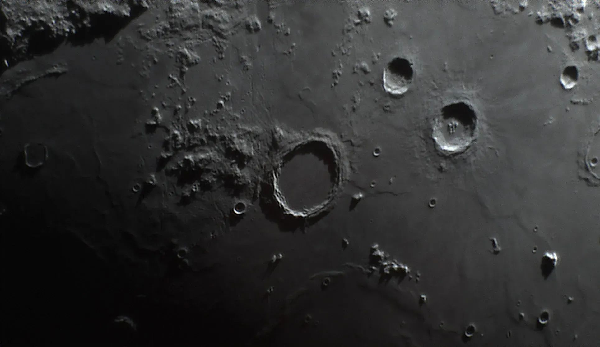 Imaging the moon with a Celestron C5 Spotting Scope
