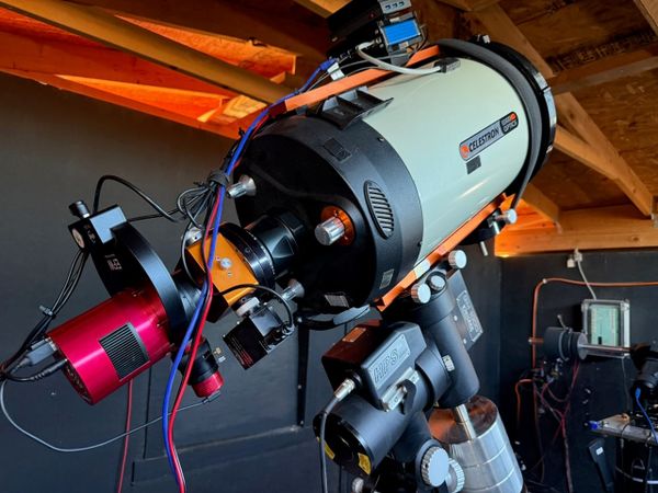 Celestron EdgeHD 11 on a 10Micron GM1000 mount in a roll-off roof observatory in Animas, New Mexico, with a MoonLite CHL Edge focuser and Pegasus Ultimate Powerbox on the rear cell