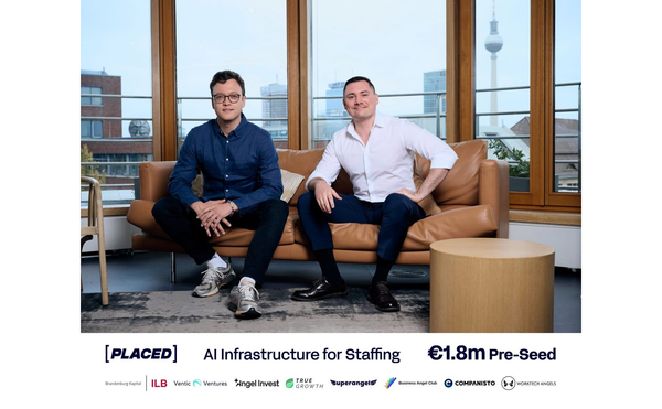 PLACED-Gründer Kai Künne und Fatih Temel. Finanzierungsvisual mit 1,8 Millionen Euro Pre-Seed und den Logos der Investoren.