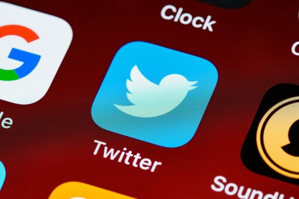 iOS shortcuts for Twitter users who want to get more stuff done