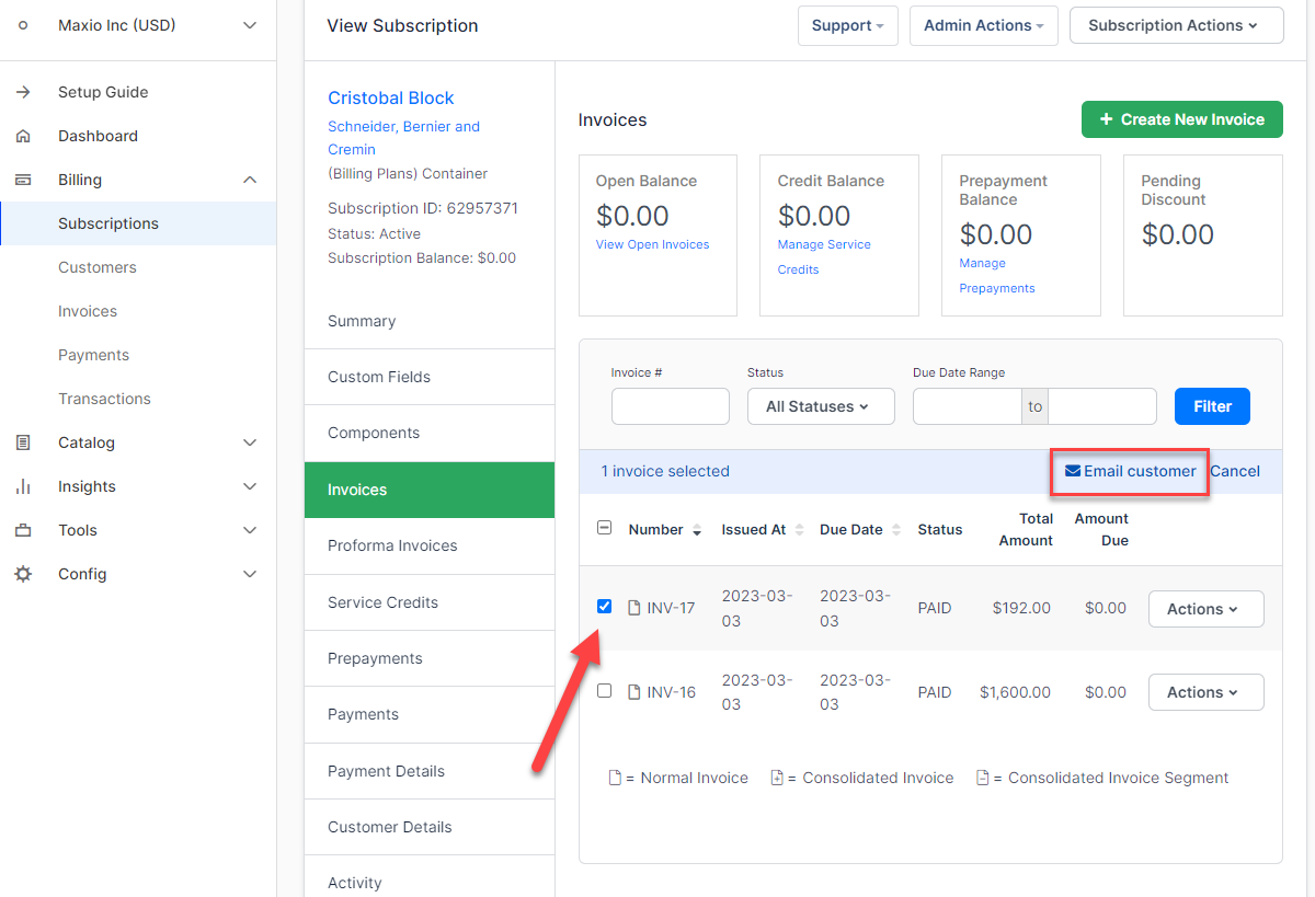 Sending an invoice in Maxio.