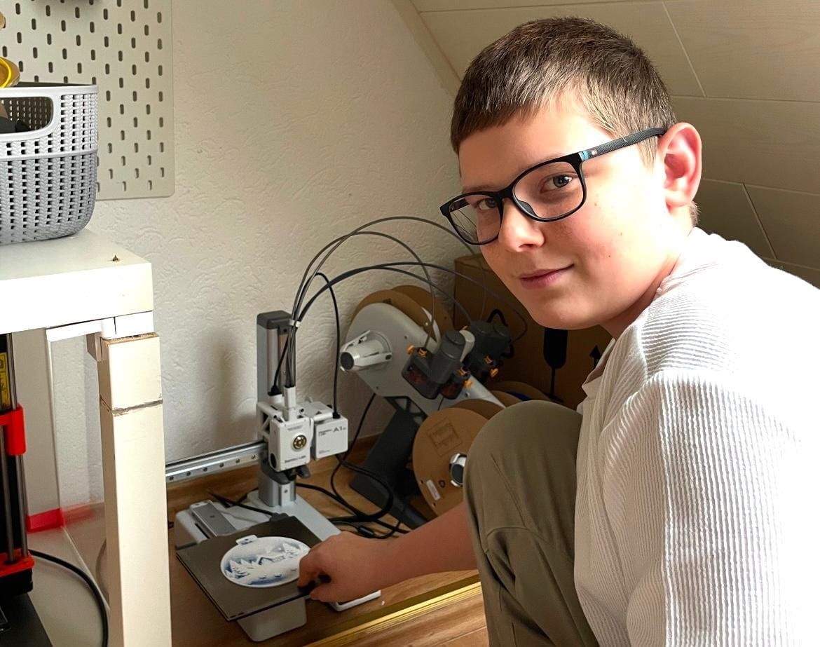 The 13-Year-Old CEO Building a 3D Printing Business