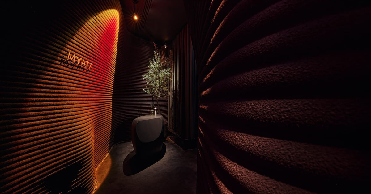 Proto21 3D Prints Record-Breaking Restaurant Interior Using 10.2 Tons of Filament