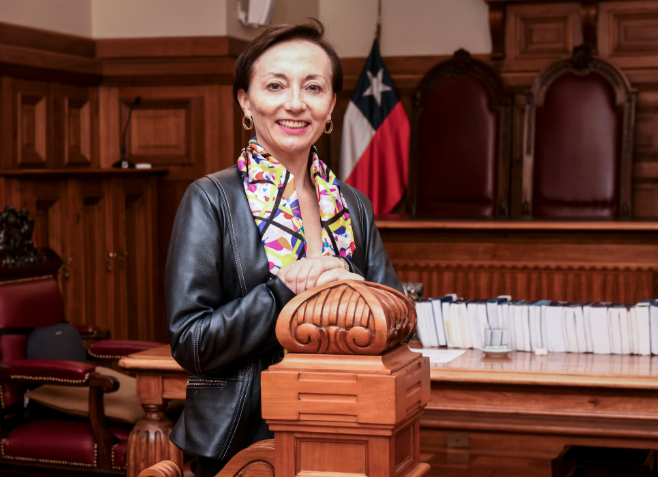 ¿LIMPIEZA INSTITUCIONAL O CONTROL DE DAÑOS? GLORIA ANA CHEVESICH CONFIRMA QUE EL PLENO DE LA CORTE SUPREMA REVISARÁ LOS SUMARIOS POR LICENCIAS MÉDICAS REITERADAS PARA TOMAR DEFINICIONES DIRECTAS