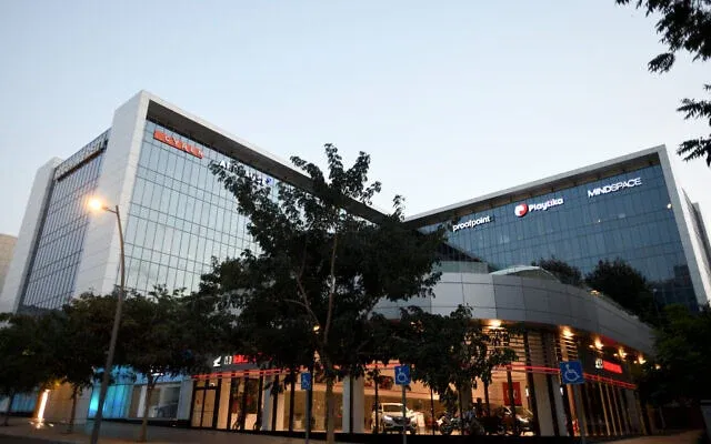 8.600 MILLONES DE DÓLARES EN PLENA GUERRA: LAS STARTUPS ISRAELÍES BATEN RÉCORD DE INVERSIÓN MIENTRAS EL SHEKEL MÁS FUERTE EN 33 AÑOS LAS OBLIGA A CONTRATAR FUERA DEL PAÍS