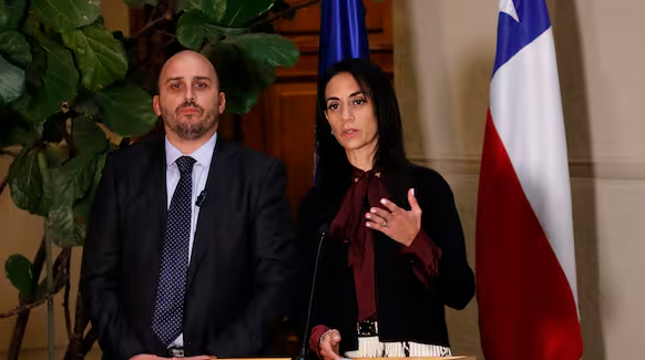 LOS RASTREROS Y PROGRES DE RN: PRESIONAN A ARRAU PARA SACRIFICAR EL ESTADO DE EXCEPCIÓN Y NEGOCIAR CON EL PS LO QUE DEBERÍA SER INNEGOCIABLE