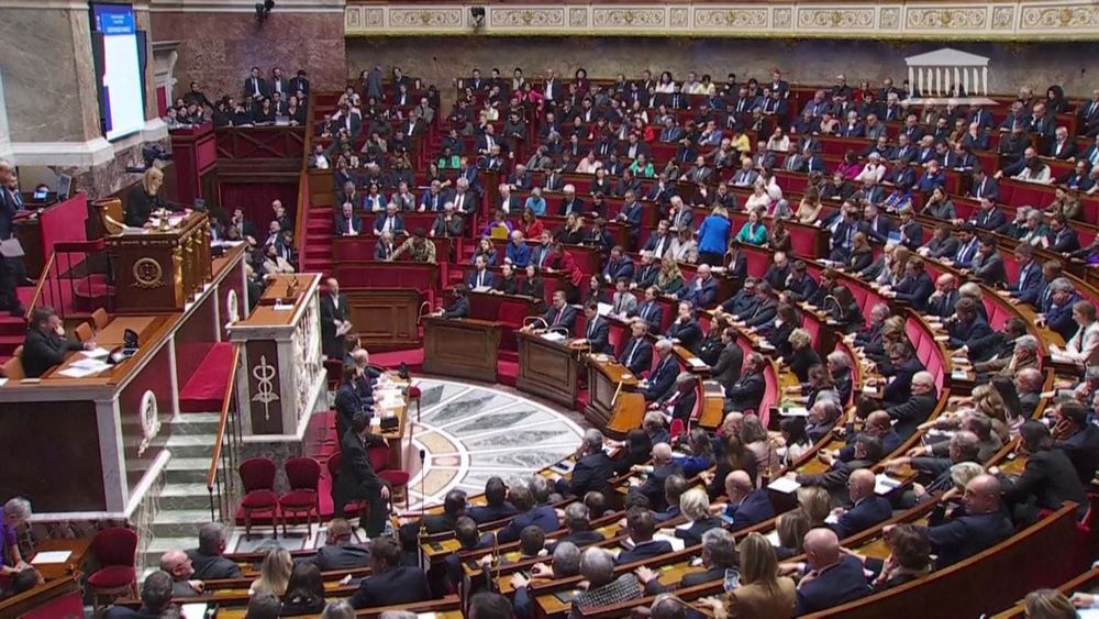 SIMBOLISMO HISTÓRICO EN EUROPA: ASAMBLEA NACIONAL DE FRANCIA DEROGA POR UNANIMIDAD EL «CÓDIGO NEGRO» DE 1685 EN UN AJUSTE DE CUENTAS CON SU PASADO COLONIAL post image