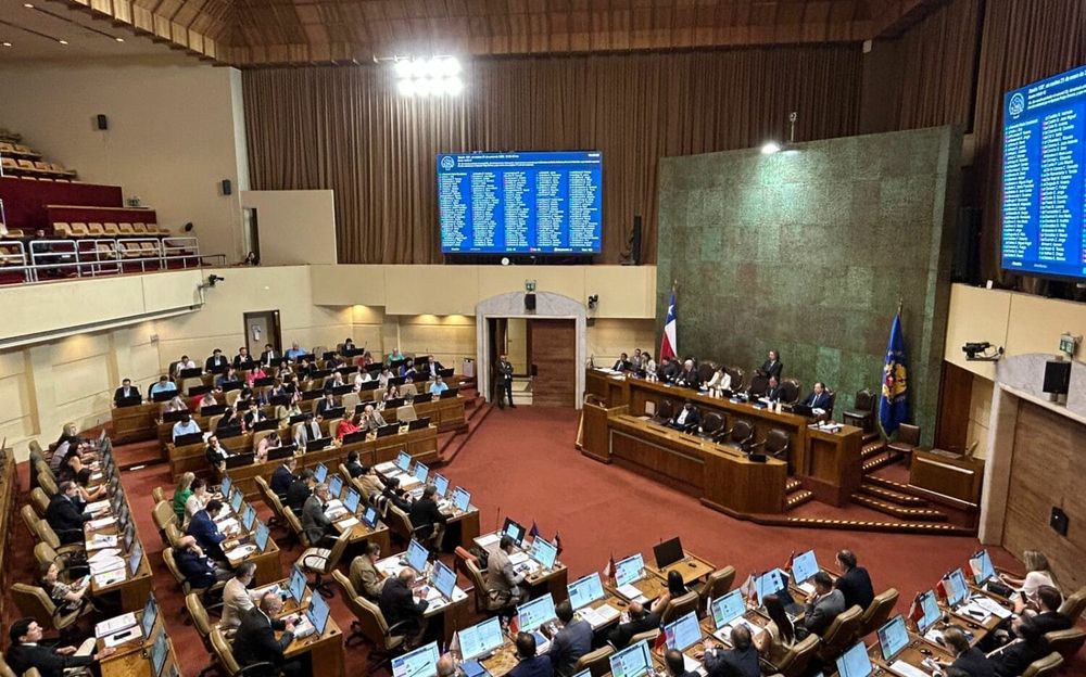 LA JUGADA DEL PDG: INGRESO DE PROYECTO PARA BAJAR LA DIETA PARLAMENTARIA ABRE UN COMPLEJO DEBATE TÉCNICO Y DIVIDE A LAS BANCADAS EN VALPARAÍSO post image