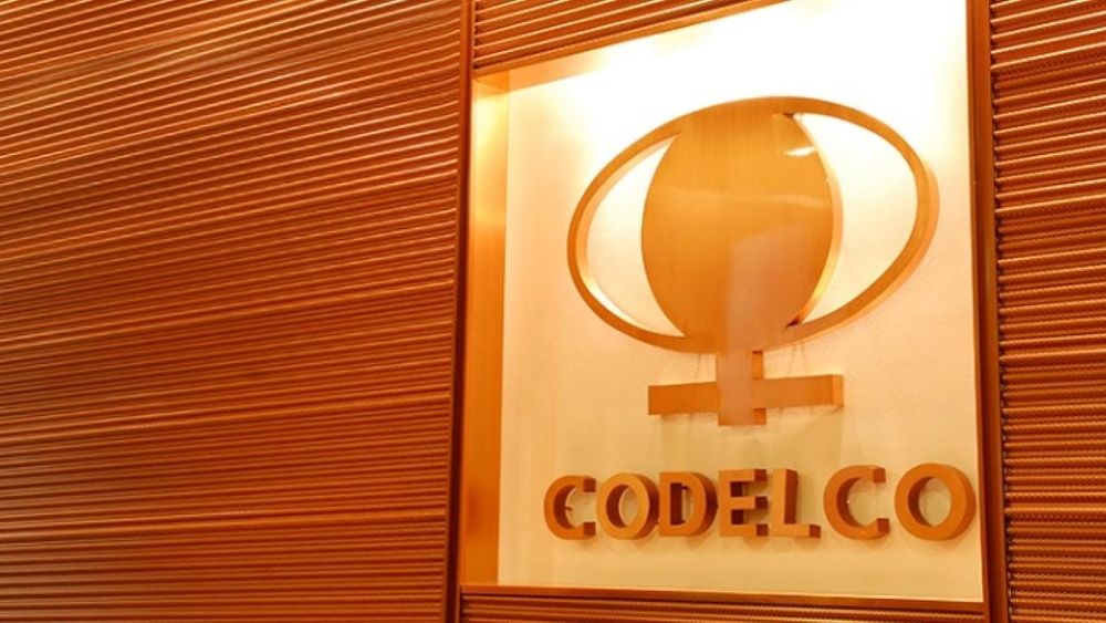 ROBO INSTITUCIONALIZADO: 6.322 TRABAJADORES DE CODELCO DEBEN DEVOLVER US$14,3 MILLONES DE BONOS QUE COBRARON POR PRODUCCIÓN QUE LA MAFIA PACHECO INVENTÓ post image